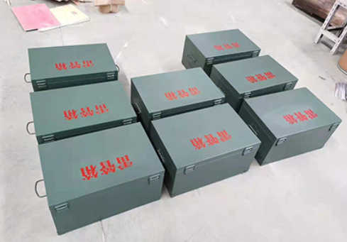 清河门炸药箱和雷管箱一般是怎么存放的？
